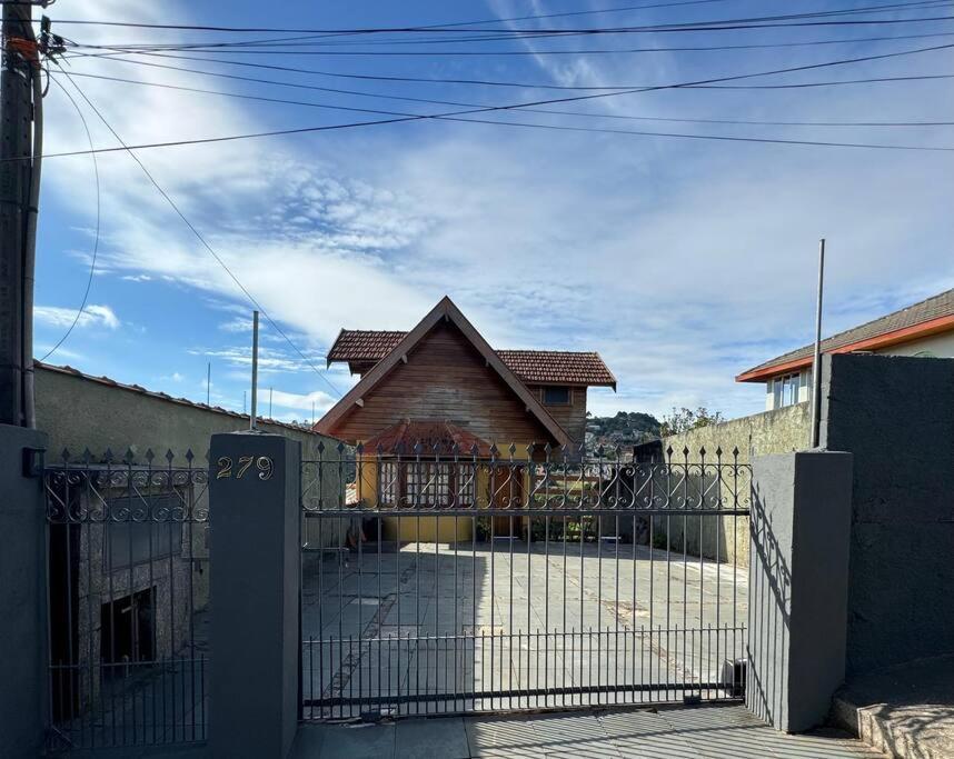 Refugio Da Mantiqueira Villa Campos do Jordão Eksteriør billede
